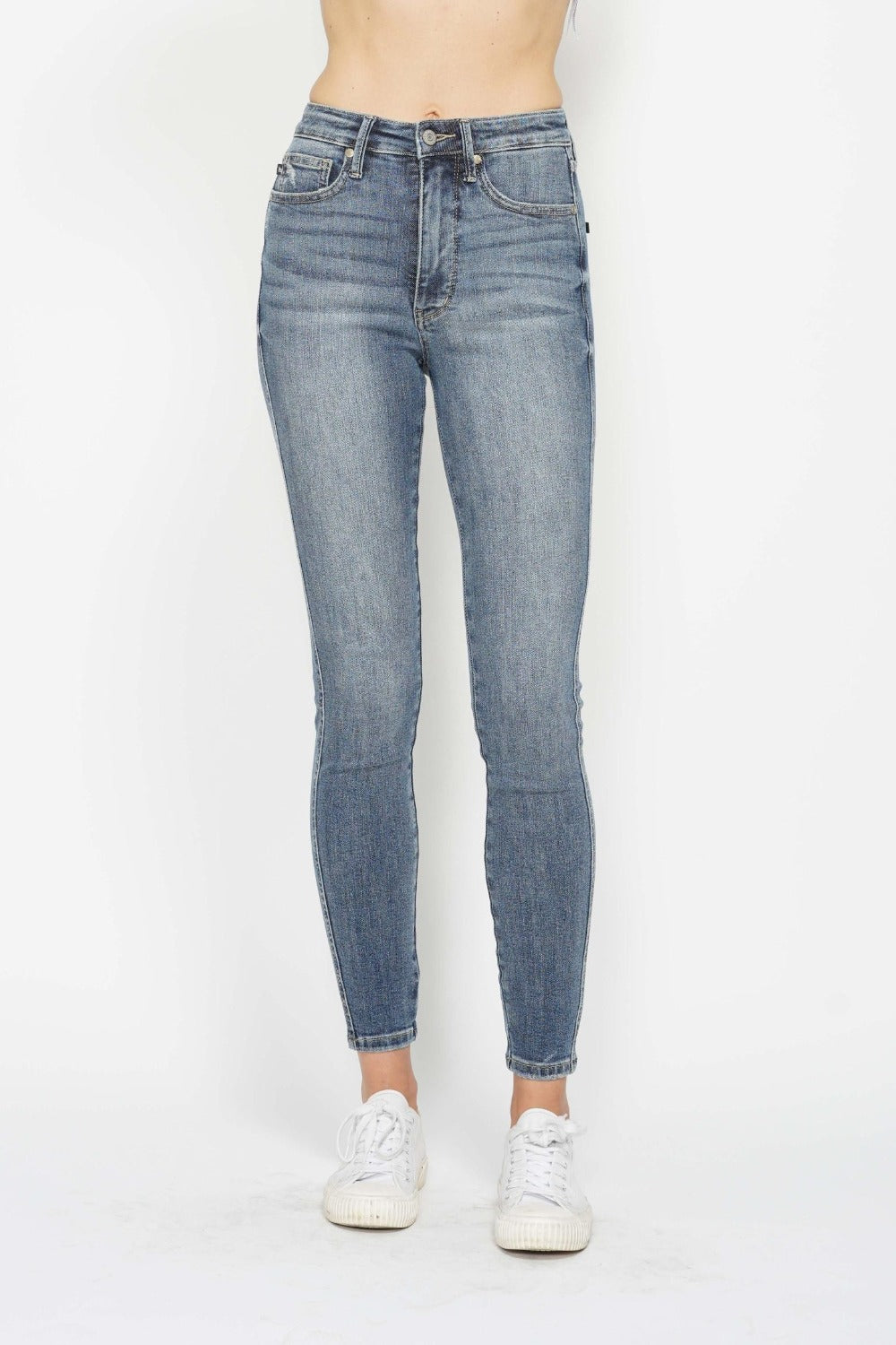 Tapered Ankle Skinny Jeans