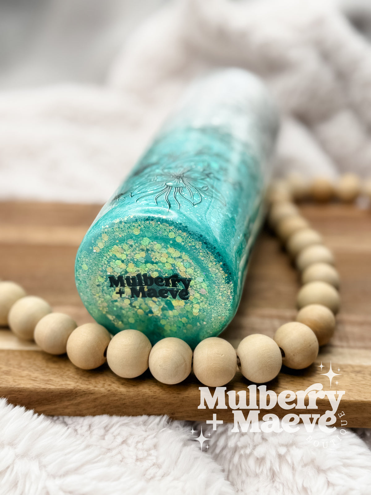 20 oz. Turquoise and Silver Floral Outline Tumbler